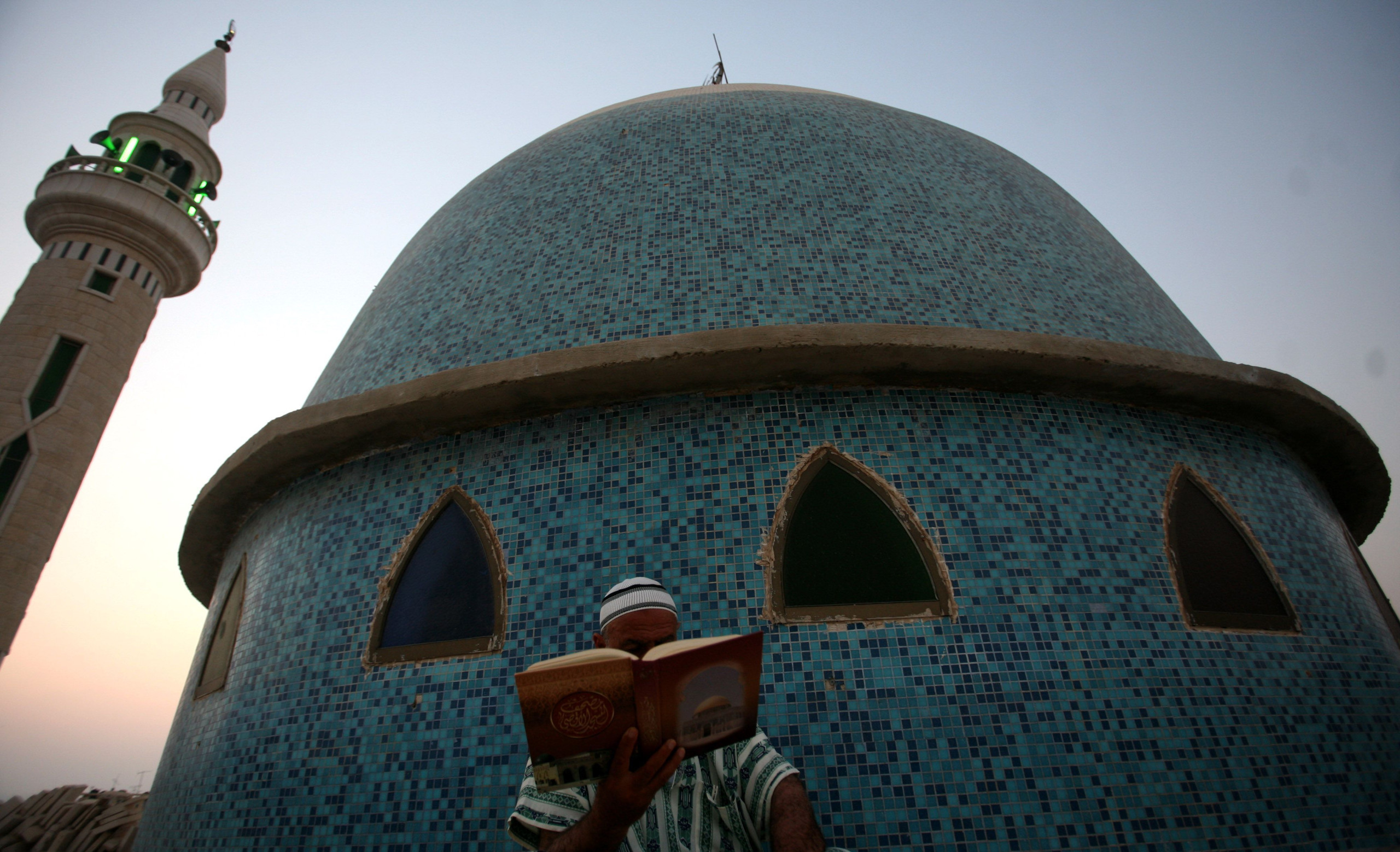 TOPSHOTS-PALESTINIAN-ISLAM-RAMADAN